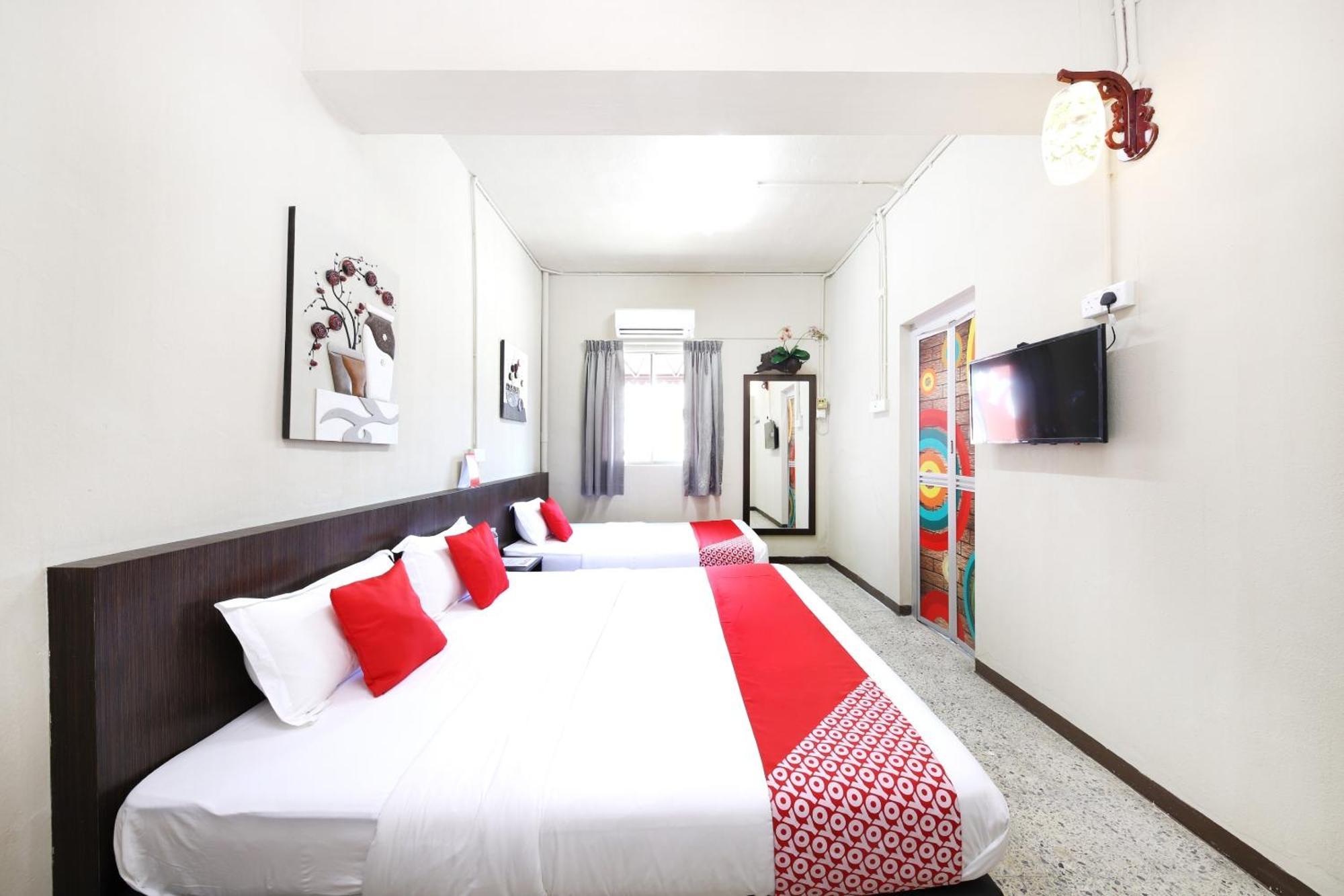 Oyo 507 Aikka Hotel Butterworth Exterior photo